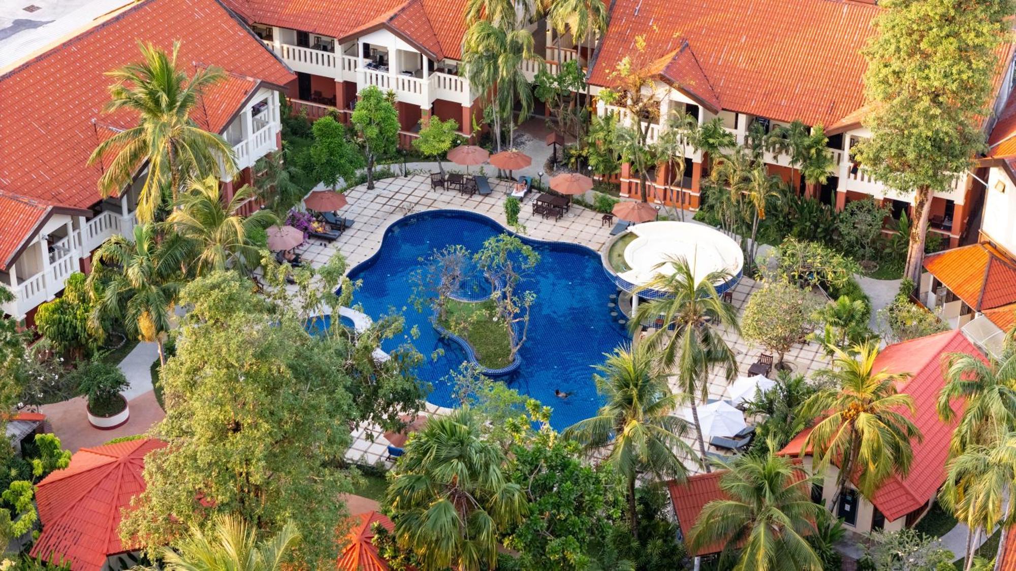 Phuket Leelavadee Hua Ting Resort Patong Exteriér fotografie