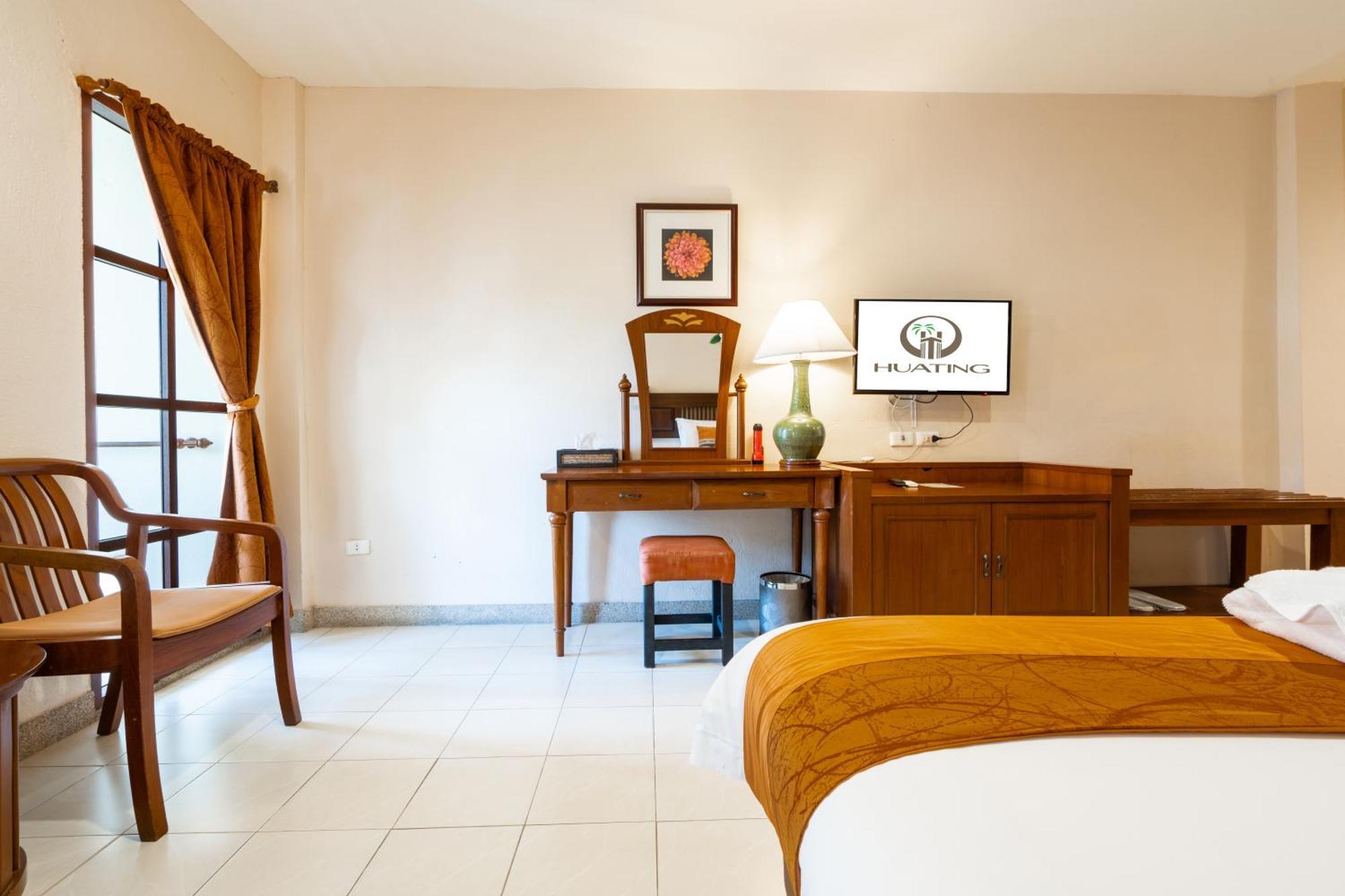Phuket Leelavadee Hua Ting Resort Patong Exteriér fotografie