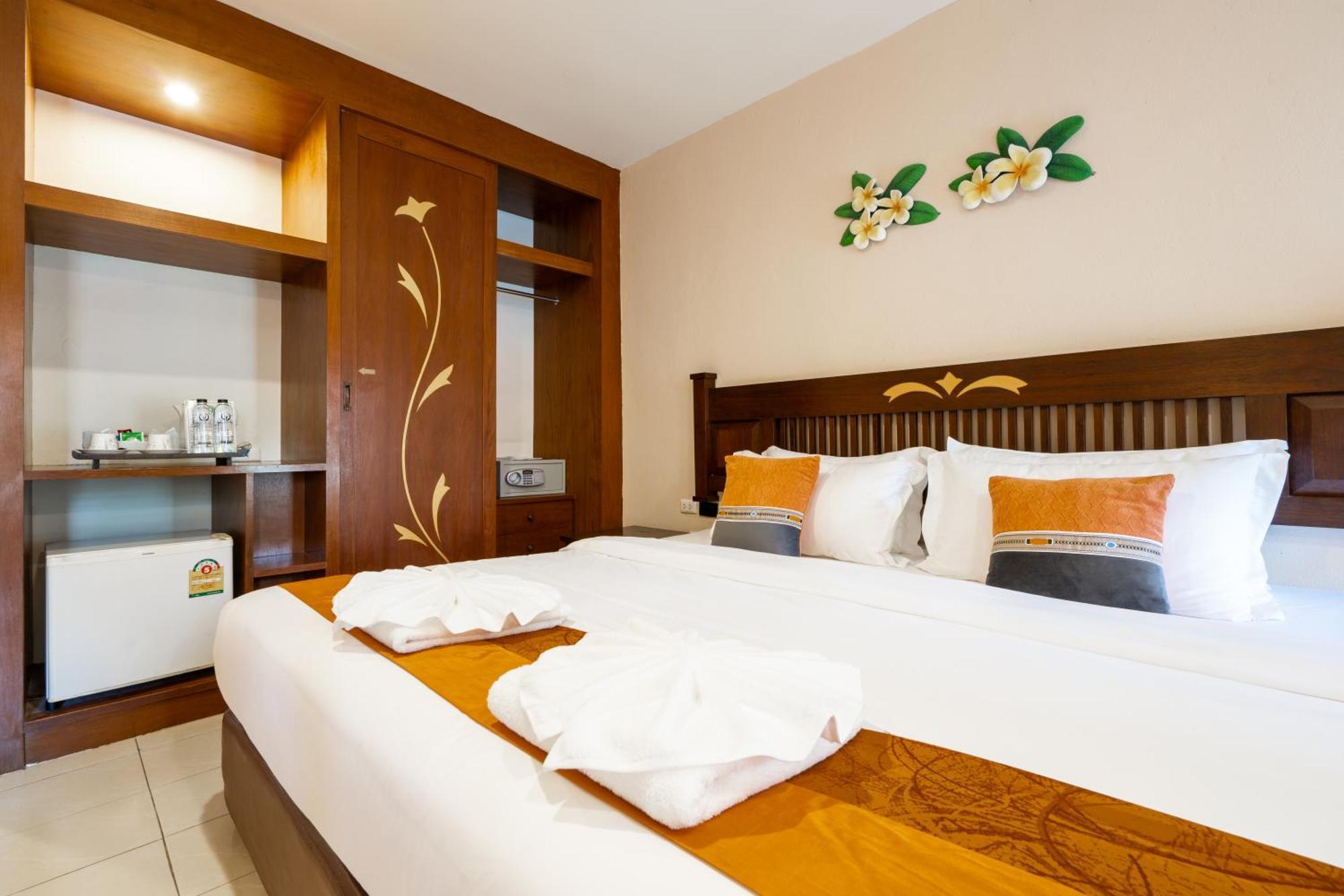 Phuket Leelavadee Hua Ting Resort Patong Exteriér fotografie