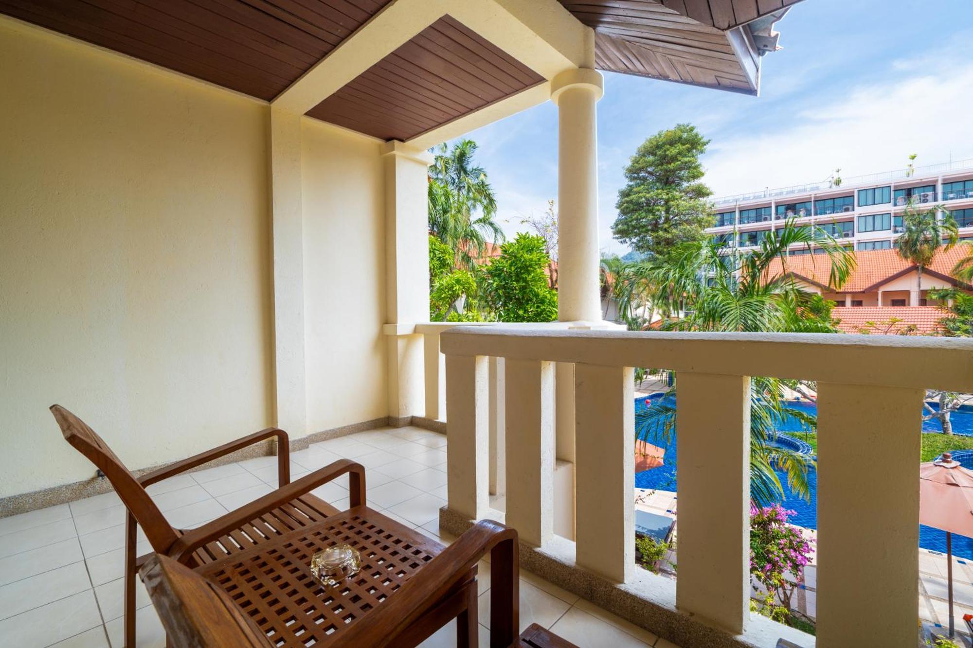 Phuket Leelavadee Hua Ting Resort Patong Exteriér fotografie